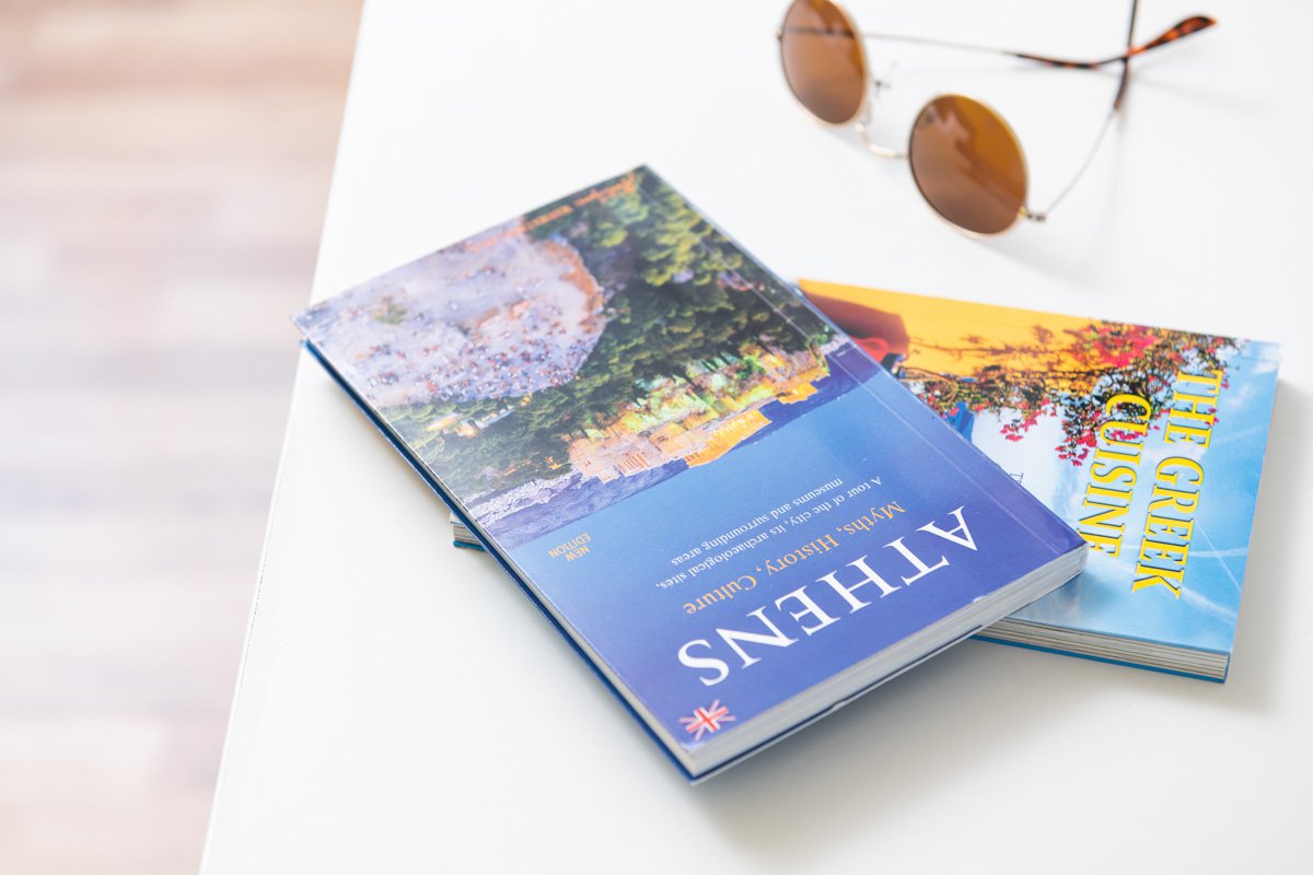 Coffee table books, Enattica Syntagma Living