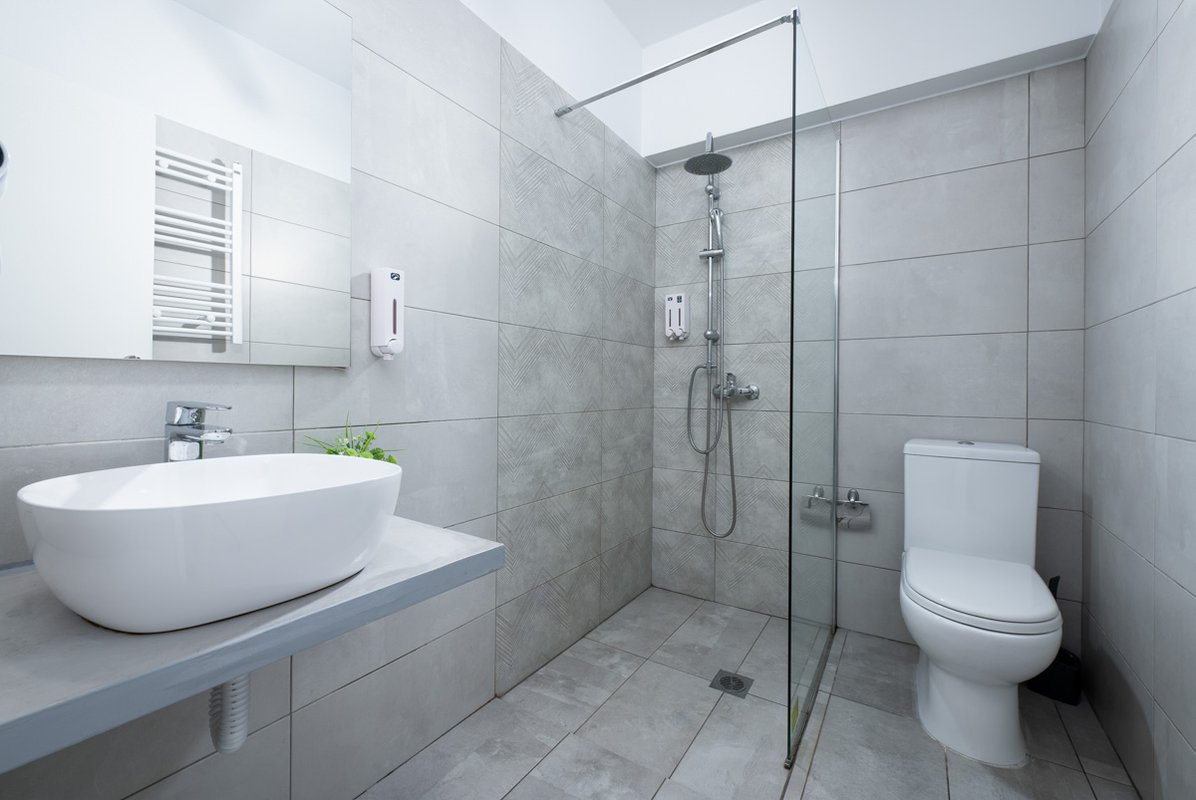 Enattica Syntagma Living, μπάνιο