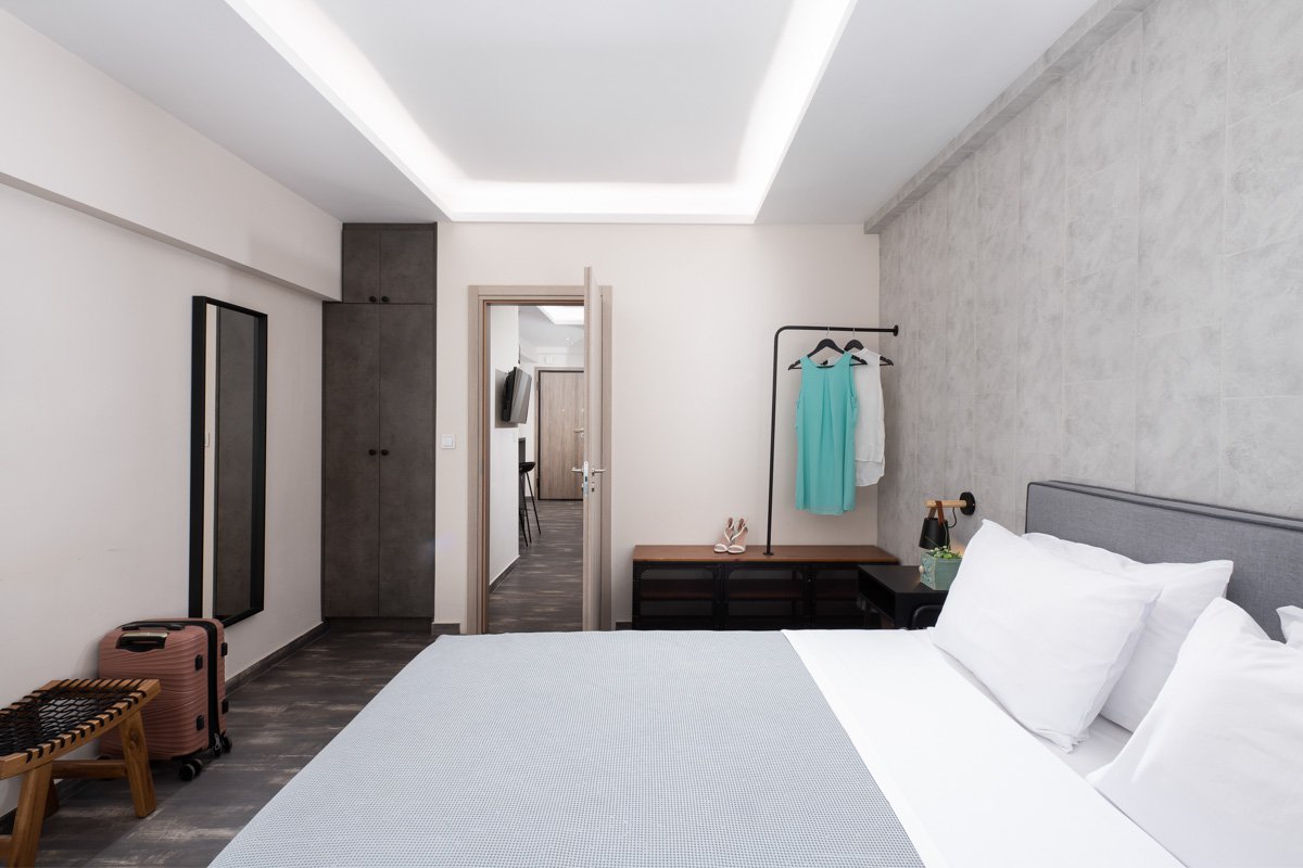 Enattica Syntagma Living, δωμάτιο με διπλό κρεβάτι